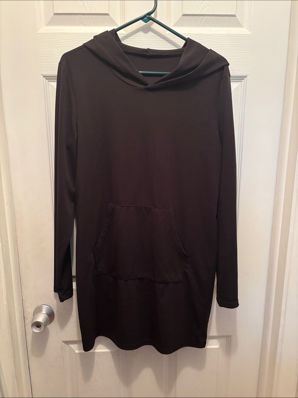 Women’s Long Sleeve Hooded Tunic Pullover - Black